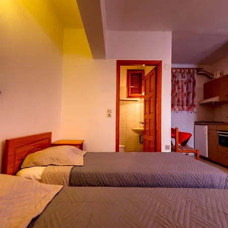 Balaskas Aparthotel Diafánion