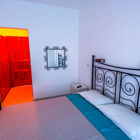 Balaskas Aparthotel 2*