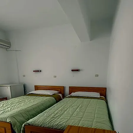 Balaskas Aparthotel