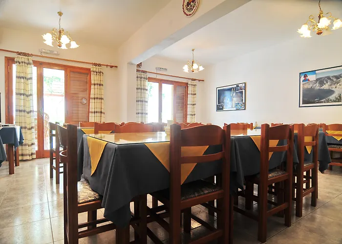 Balaskas 公寓式酒店 2*