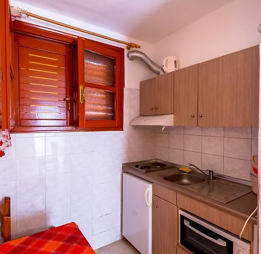 Balaskas 2* Diafánion